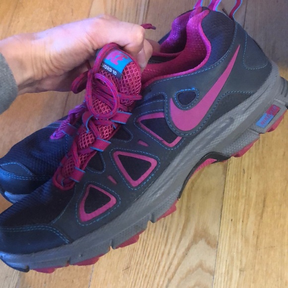 Nike Alvord 10 sneakers - Picture 3 of 4